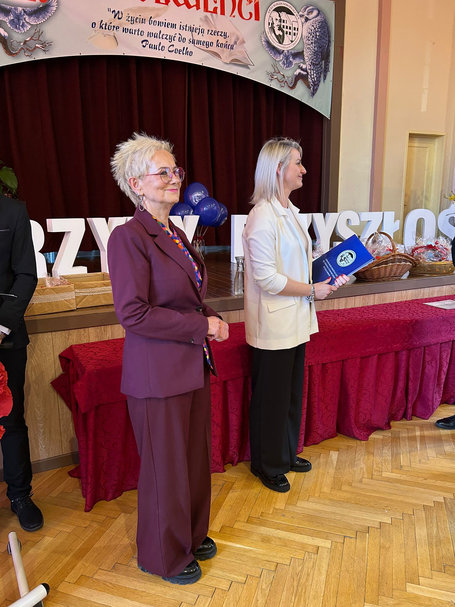 uroczystość pożegnania absolwent&oacute;w2026 