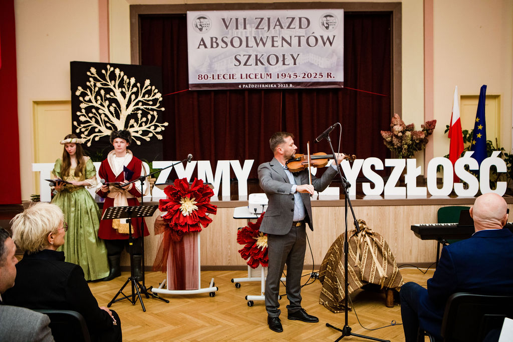 7 zjazd absolwent&oacute;w 2025 