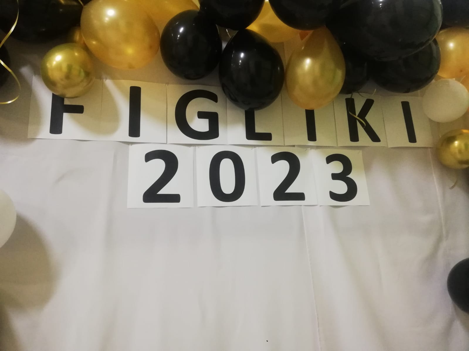 Figliki klas pierwszych.