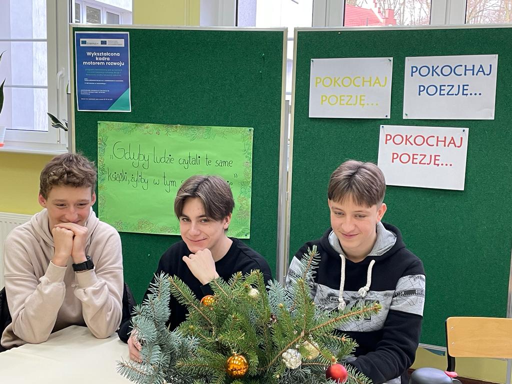 Pokochaj poezję…